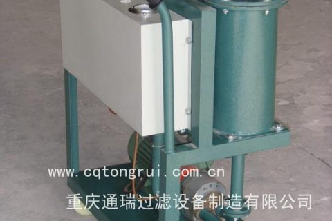 厂家指导：：轻盈过滤加油机日常维修保养